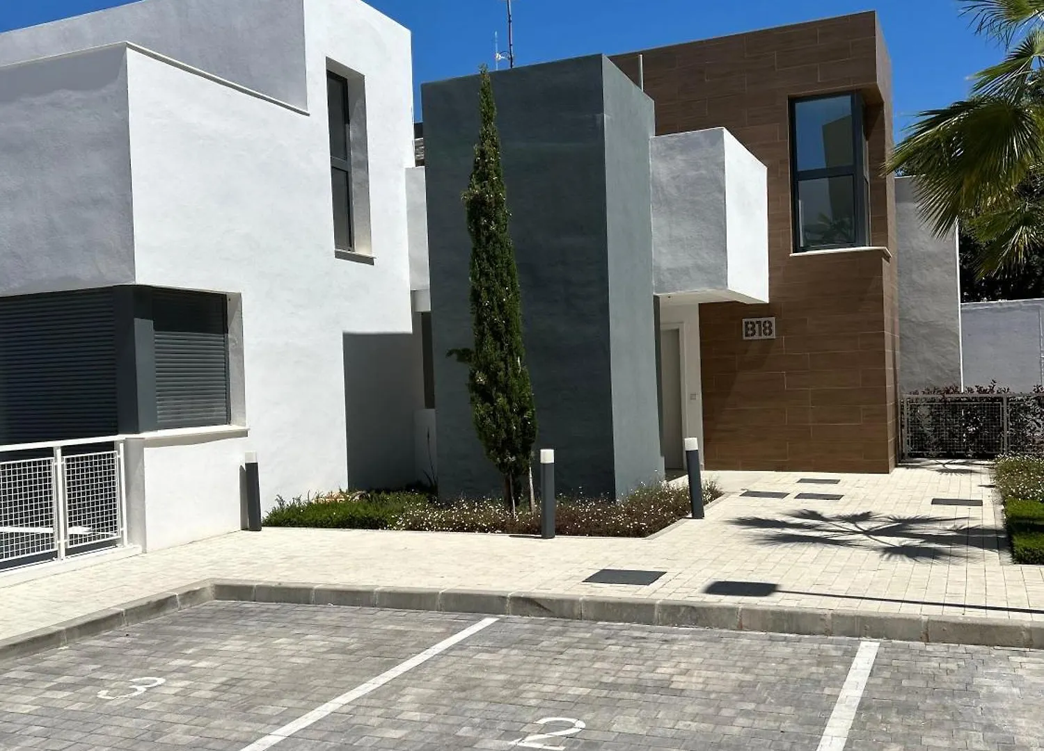 Apartamento Con Jardin En Cabopino Artola Homes Marbella 0*,