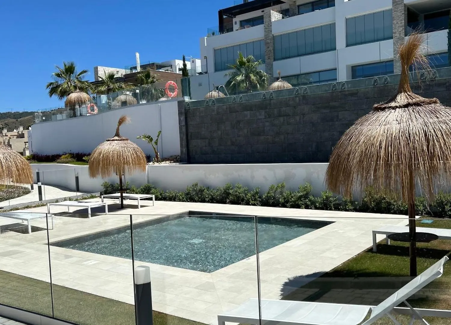 Apartamento Con Jardin En Cabopino Artola Homes Marbella 0*,