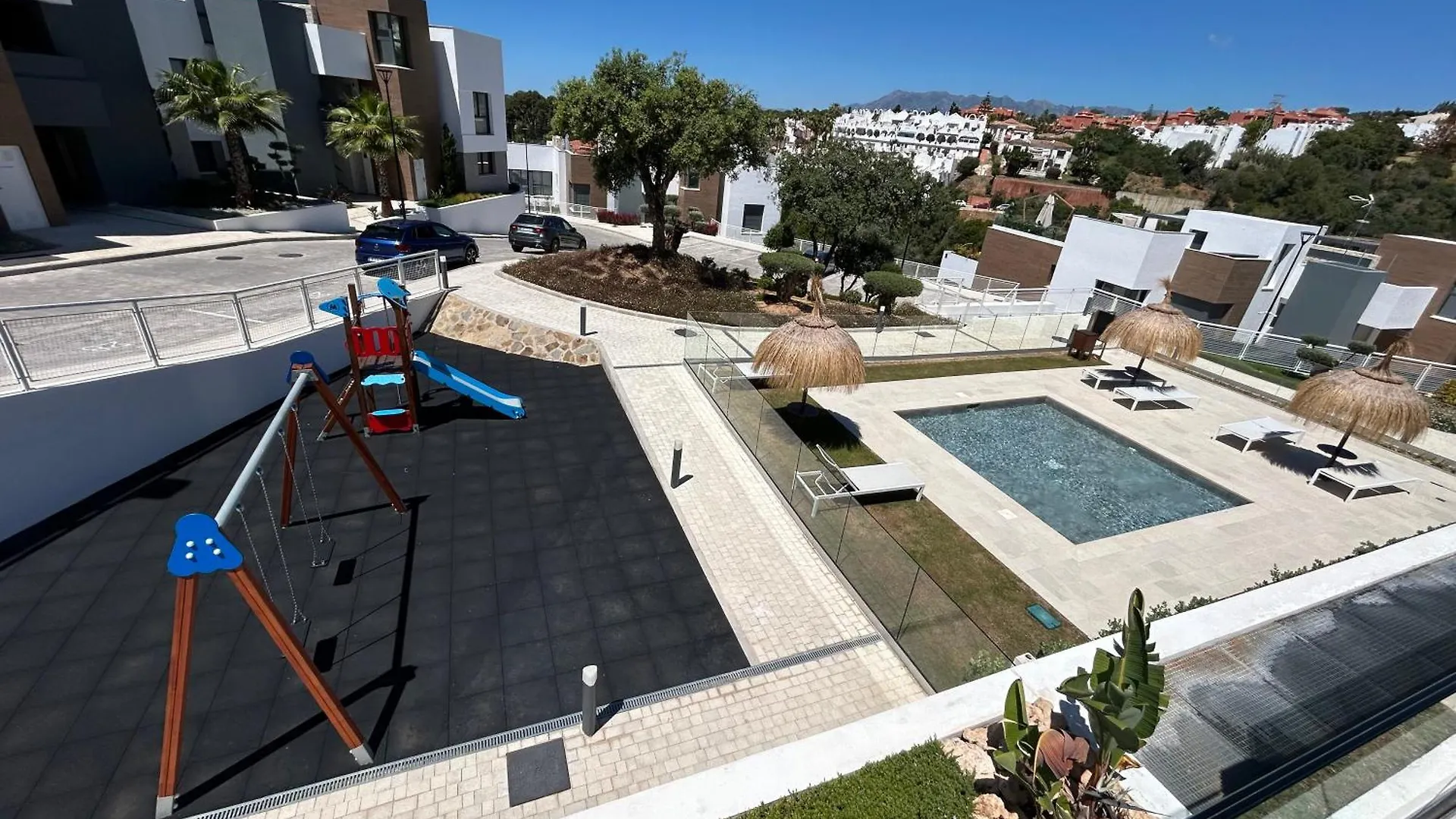 Apartamento Con Jardin En Cabopino Artola Homes Marbella Apartment