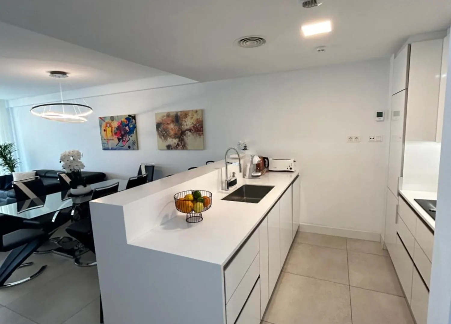 Apartamento Con Jardin En Cabopino Artola Homes 马尔韦利亚 西班牙